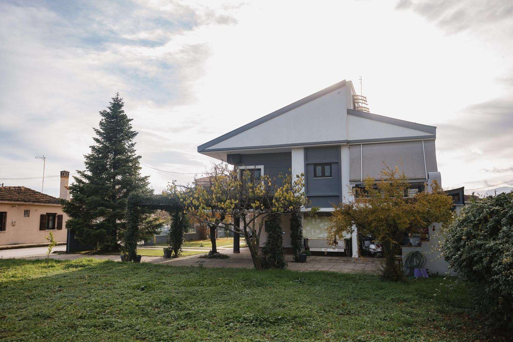 Billiard Home In Trikala Esterno foto